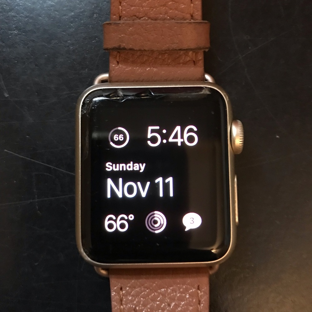 38 mm series 1 APPLE WATCH in champagne/gold